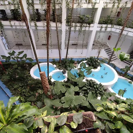 Estudio Benalbeach Primera Linea De Playa Daire *