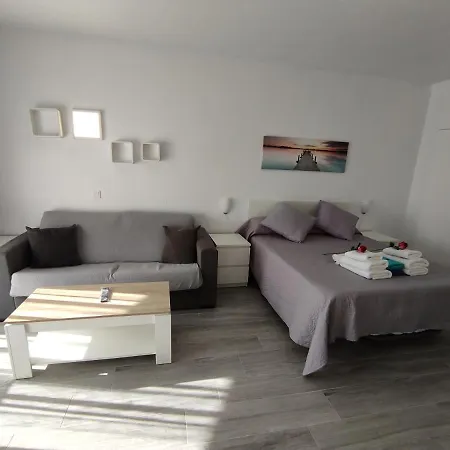 Estudio Benalbeach Primera Linea De Playa * Benalmádena