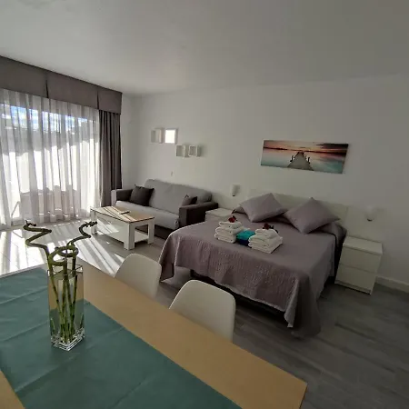 Estudio Benalbeach Primera Linea De Playa Benalmádena