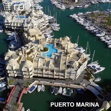 Appartamento Estudio Benalbeach Primera Linea De Playa